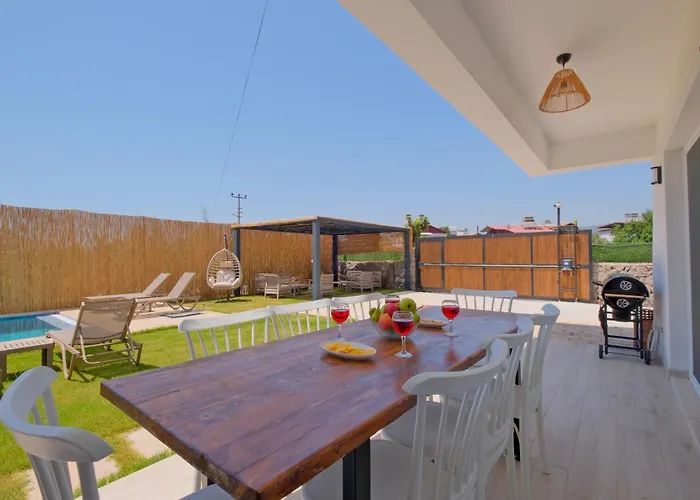 Belis Βίλα Φετιγιέ